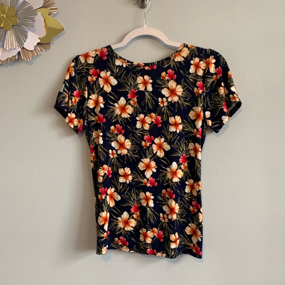Blouse - Picture 2 of 2